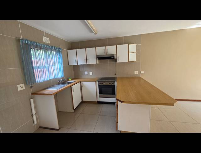 2 BEDROOM TOWNHOUSE TO LET IN EMPANGENI CENTRAL